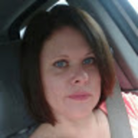 Meet your Posher, Jodie - Picture 1 of 1